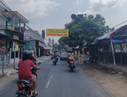 Jember Residents Warn of Dangers and Accident Risks on One-Way Road System