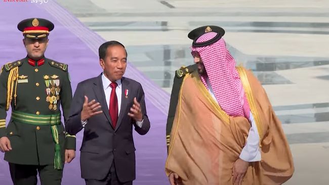 Jokowi Meminta Pangeran MBS Meningkatkan Kuota Haji RI