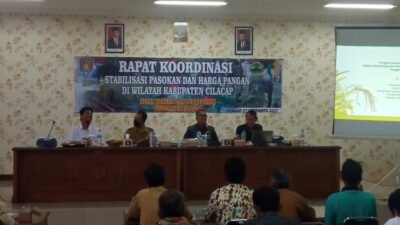 Pemkab Cilacap Mendorong Petani untuk Meningkatkan Produksi Padi guna Memenuhi Kebutuhan Pangan