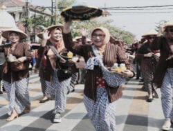 Potensi untuk Mencatat Rekor MURI dengan 1300 Penjual Jamu Gendong di Madiun