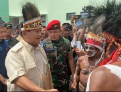 Prabowo Subianto Memberikan Sumaban Rp 5 Miliar Kepada Masyarakat Kamoro di Mimika