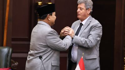 Prabowo Donates 5 Billion Rupiah to the Palestinian Community