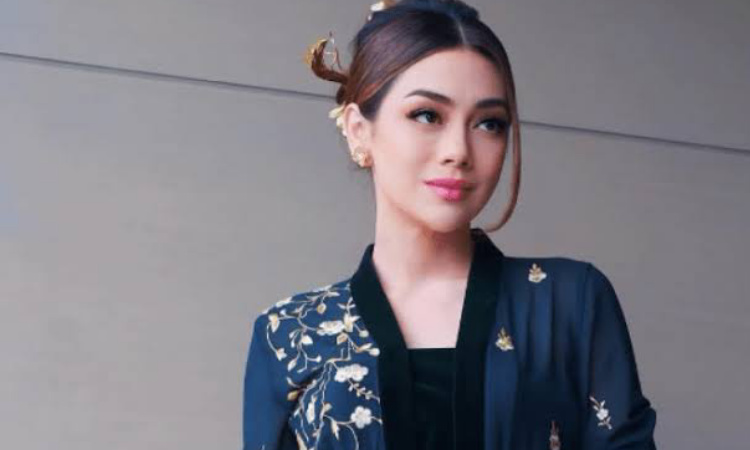 Keterkaitan Celine Evangelista dengan Jaksa Agung: Awal Perjalanan Mereka