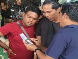 BPJAMSOSTEK Mengkampanyekan Kerja Keras Tanpa Cemas di Pasar Baru Gresik