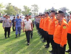 Pj Bupati Jombang dan Forkopimda Memeriksa Kesiapan Personil dan Peralatan dalam Menghadapi Bencana Alam