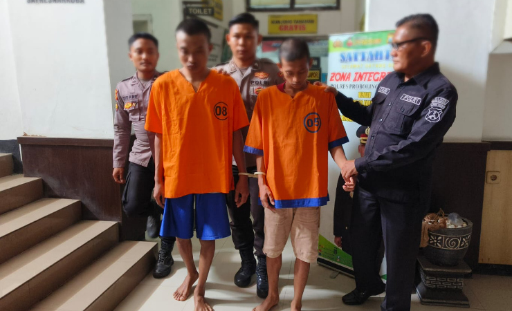 Polisi berhasil menangkap dua pelaku penganiayaan anak di Probolinggo setelah pengeroyokan yang dipicu oleh miras.