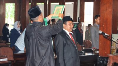 Pedagang Sate di Blora Terpilih Sebagai Wakil Rakyat dengan Masa Tugas Enam Bulan