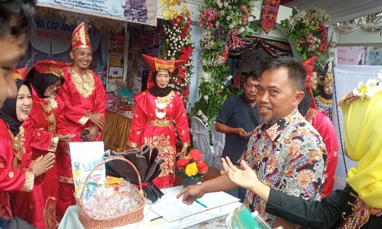 Stan Multiethnicity Hundreds Enliven CGP Cilacap Harvest Festival