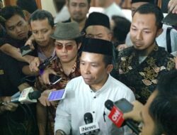 Jubir Timnas Amin dan La Ode Ajak Relawan untuk Jaga Kekompakan dan Sinergitas dalam Menggalang Dukungan Rakyat Hingga Akhir Tahun