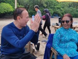 Susi Pudjiastuti dengan Tulus Menerima Permintaan Dukungan dari Iwan Bule sebagai Caleg Dapil Jabar X