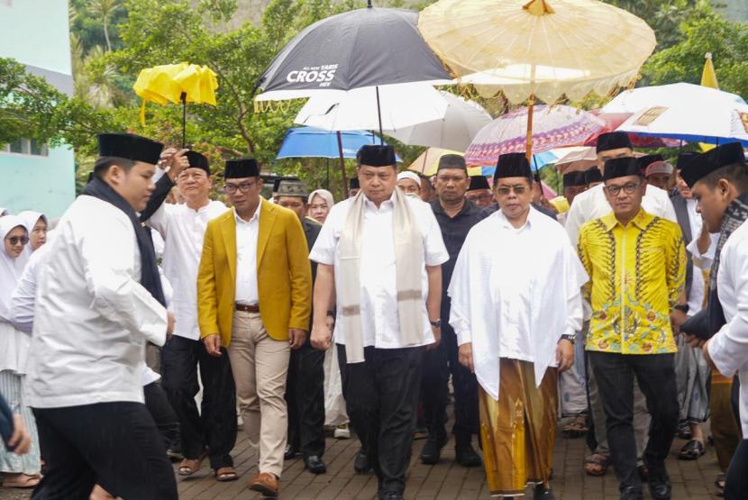 Airlangga Hartarto Meluncurkan Program Gibran untuk Memperkuat Keterampilan Membaca Al-Quran di Seluruh Indonesia