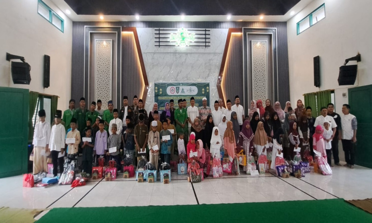 Puluhan Anak Yatim Disantuni dalam Kolaborasi PC GP Ansor Bondowoso, IDI, dan IIDI di Bulan Ramadhan