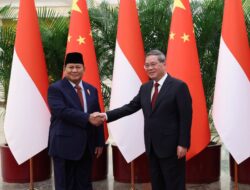 Prabowo Bahas Penguatan Kerja Sama RI-Tiongkok dengan PM Li Qiang