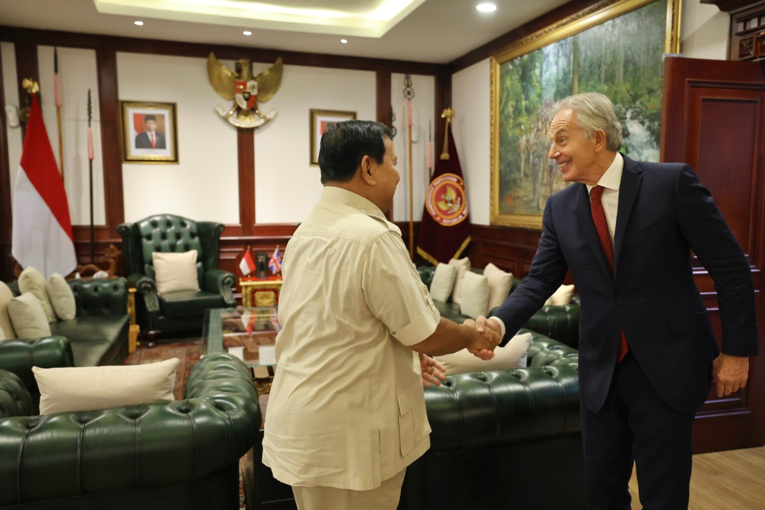 Tony Blair Congratulates Prabowo Subianto at the Ministry of Defense Visit for Winning Presidential Election