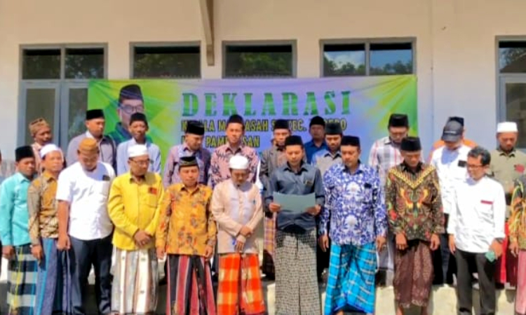 Seluruh Guru Madrasah di Kecamatan Proppo Memberikan Dukungan pada Achmad Baidowi untuk Pilkada Pamekasan 2024