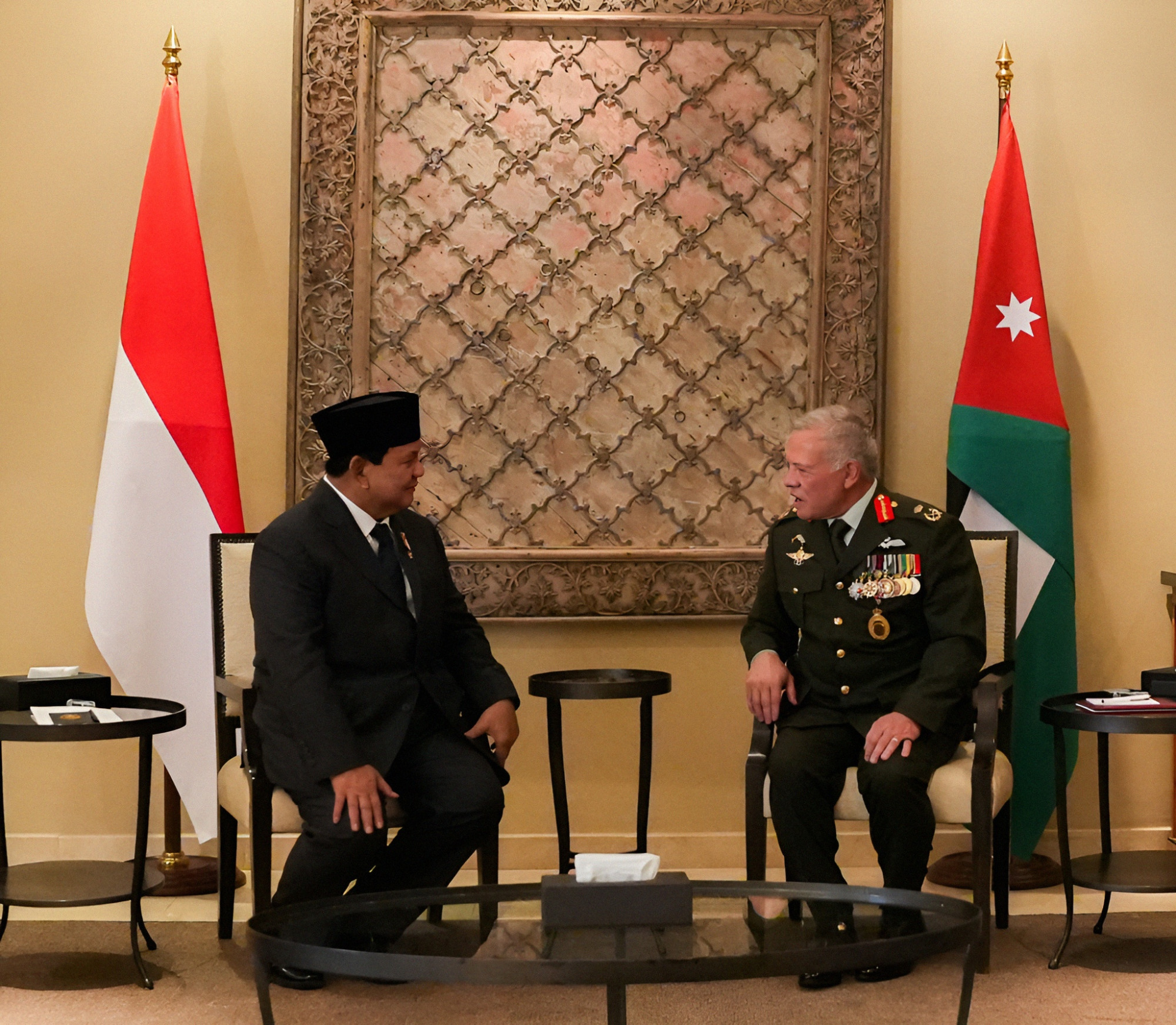 Prabowo Subianto Meets King Abdullah II, Receives Congratulations and Conveys Jokowi’s Greetings