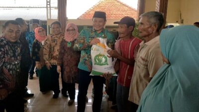 Plt Bupati Sidoarjo Meninjau Bantuan Pangan untuk Menjamin Tepat Sasaran dan Meringankan Beban KPM