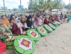 Tradisi Unik di Banjarnegara: Warga Desa Kemranggon Gelar Tukar Takir untuk Sambut Tahun Baru Islam