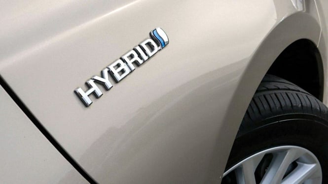 Inden Mobil Hybrid Toyota Baru, Prius Hybrid