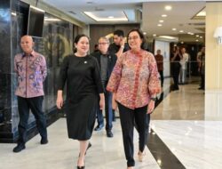 Puan Maharani Ingatkan OJK tentang Pentingnya Perlindungan Masyarakat dalam Aturan Baru Pinjol