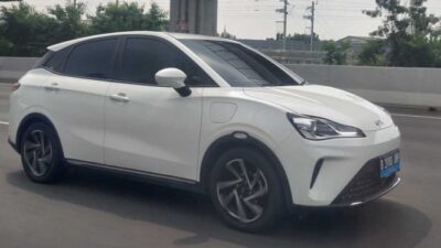 Konsumsi Daya Baterai Baru Mobil Listrik Neta V-II saat Digunakan di Jalur Jakarta-Bandung