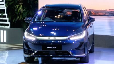 Anda dapat menulis ulang judul tersebut dengan:

“MPV Listrik BYD Akan Hadir di GIIAS 2024 dengan Harga Terjangkau”