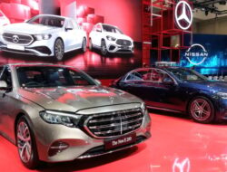 Mercedes-Benz Menghadirkan 4 Mobil Mewah untuk Pengunjung GIIAS 2024