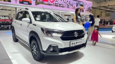 Suzuki Menawarkan Diskon Besar untuk Mobil Hybrid di GIIAS 2024