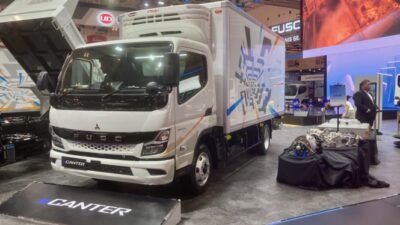 Truk Listrik Fuso eCanter Akan Beroperasi di Daerah Ini