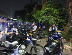 Polisi berhasil menghentikan tawuran di Jatinegara dan menangkap tiga pelajar