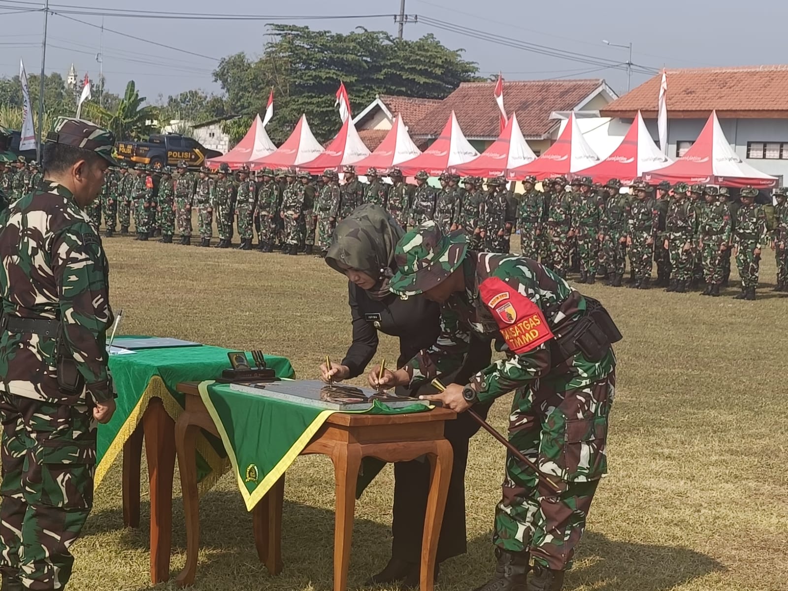 Bupati Mojokerto Memberikan Apresiasi atas Program TMMD ke-121 yang Meningkatkan Infrastruktur Desa