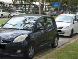 Tips Menjaga Mobil di Musim Panas Saat Parkir