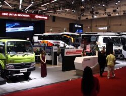 Truk Hino Sangat Diminati di GIIAS 2024