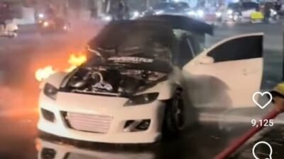 Penyebab Mazda RX-8 Terbakar di Pinggir Jalan