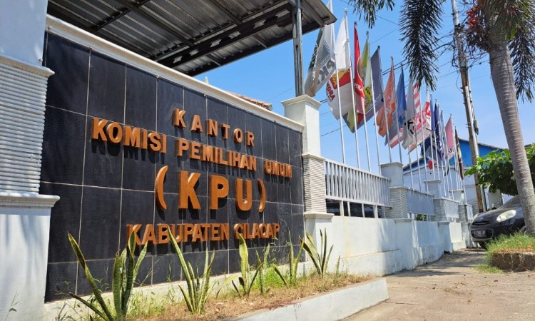 Pendaftaran Ditutup, 4 Paslon Bersaing di Pilkada Cilacap 2024 menurut KPU