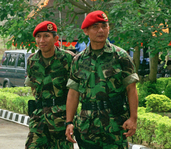 Jenderal Letnan TNI (Purn.) Johannes Suryo Prabowo