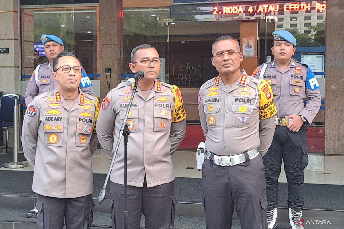 Polisi yang melakukan pungutan liar sebesar Rp500 ribu di Samsat Bekasi sedang menjalani penyelidikan khusus