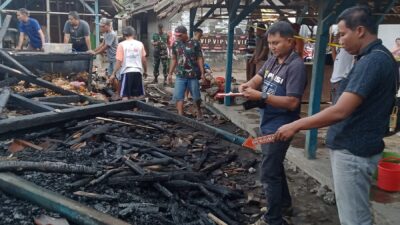 Kios di Pasar Desa Ngadri Kabupaten Blitar Terbakar, Kerugian Diperkirakan Rp 35 Juta