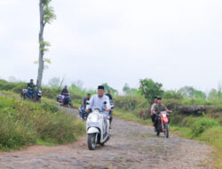 Curhat Warga Dusun di Kalibaru kepada Gus Makki Mengenai Masalah Penerangan, Kerusakan Jalan, dan Ketersediaan Pupuk