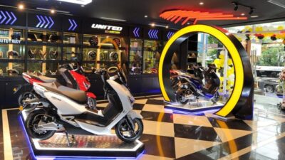 Aismoli Minta Pemerintah Tetap Berikan Subsidi Motor Listrik Meski Konsumen Menunda Pembelian