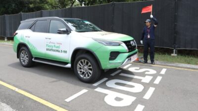 Toyota Menyambut Roadmap Bioetanol di Indonesia, Hadirkan Mobil Flexy Fuel