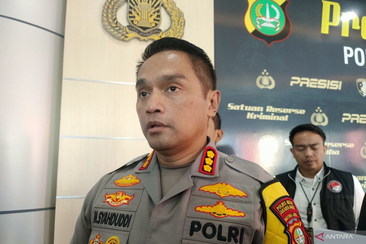 Polisi sedang menyelidiki kejadian penyiraman air keras di Cengkareng