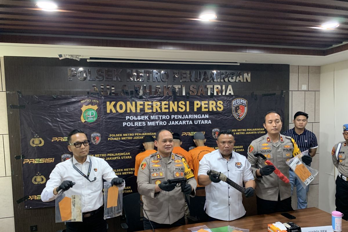 Empat pelaku pencurian motor bersenjata ditangkap polisi di PIK