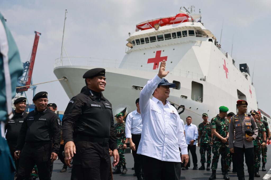 55 Warships and 25 Aircraft Deployed by the Indonesian Navy for a Spectacular Display