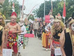 “Pesona Desa Bawang” Festival Budaya Diramaikan oleh Drama Kemerdekaan dan Pawai Gunungan