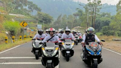 Bersama 1.250 Pecinta Honda PCX: Momen Kebersamaan dan Keseruan dalam Bersepeda