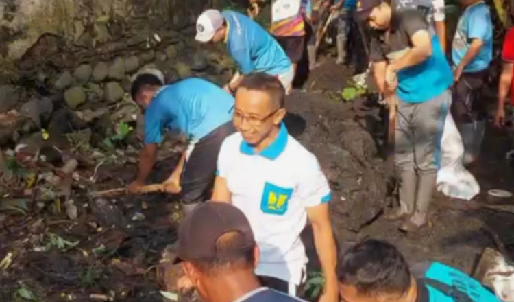 Program Padat Karya Pengurangan Kemiskinan Banyuwangi Menjangkau Ribuan Warga Miskin