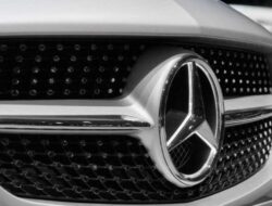 Kenapa Mercedes-Benz Tetap Tidak Mau Memasarkan Mobil Hybrid