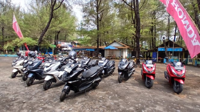 Sorotan Motor yang Menarik di Acara Honda Bikers Day 2024