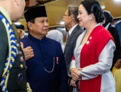 Megawati Soekarnoputri Memberikan Ucapan Selamat kepada Prabowo dan Gibran saat Pelantikan Presiden 2024